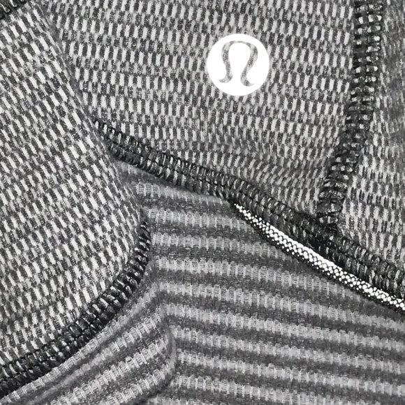 Lululemon Rulu Tonka Stripe Gray Pullover Fast Track, Size Women's 6. - Picture 3 of 14